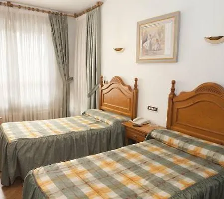 Barcelona Gæstehus 3*