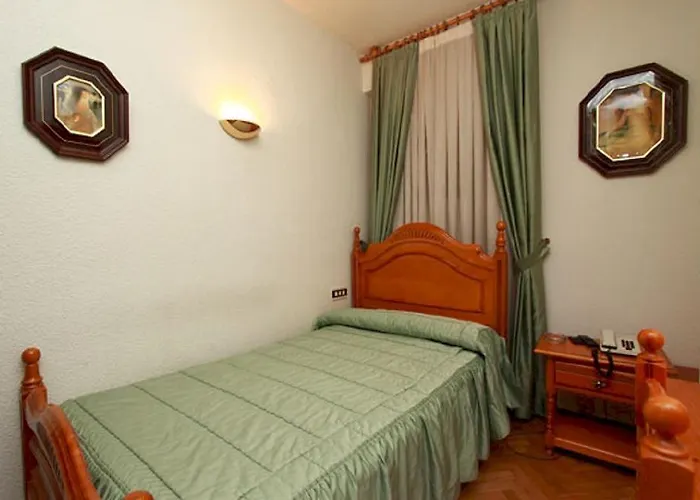 Barcelona 3* Σαλαμάνκα